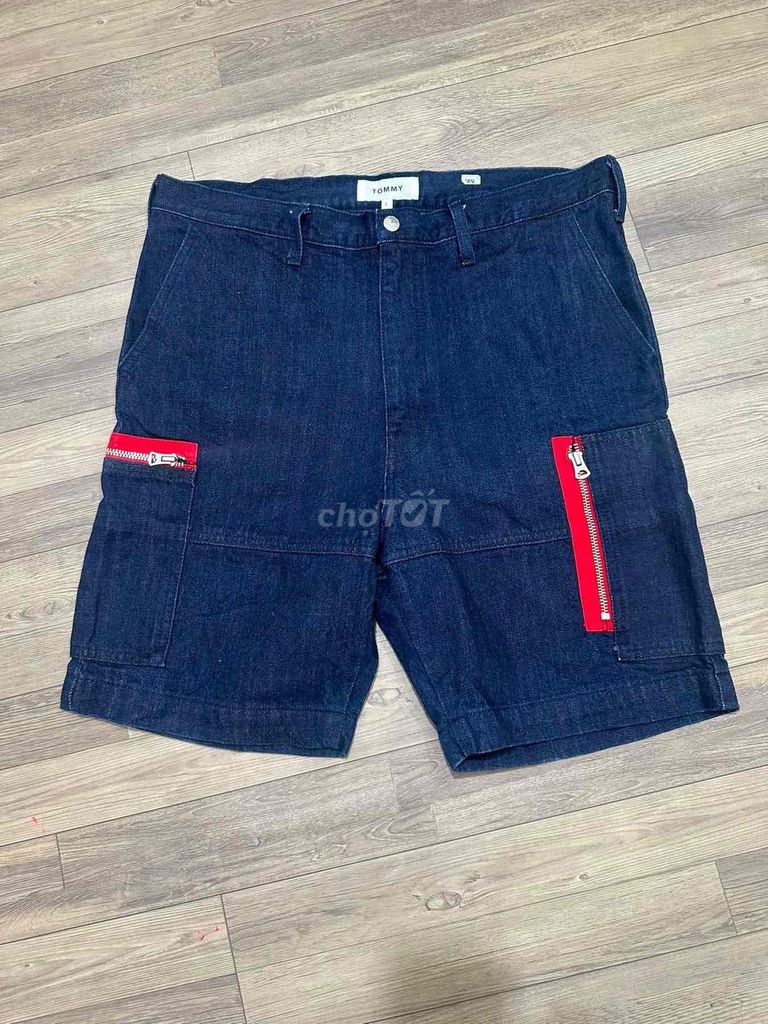 Quần short Tommy Jean Nam Xanh đậm Mới 98%. Mua bán Quần áo tại undefined Đồng Nai được đăng bởi Shop Toàn Express Businesses hình 1