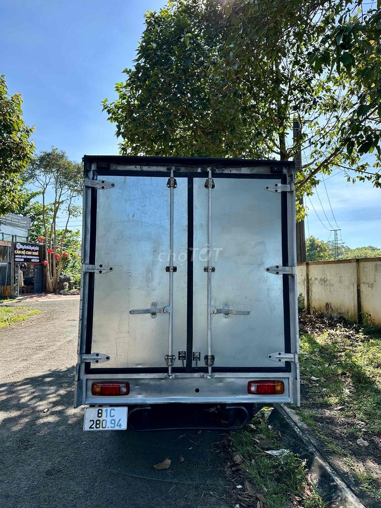 Cần bán k165 đời 2017 thùng kín , có máy lạnh. Mua bán Xe tải, xe ben tại Thành phố Pleiku Gia Lai được đăng bởi Tuấn Le hình 3