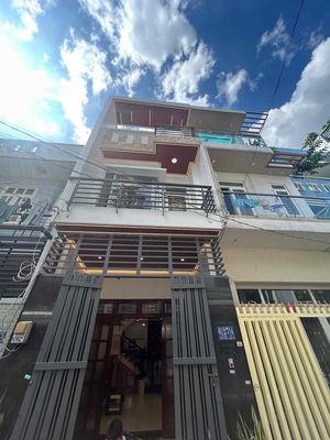 cần bán nhà đây đủ nội thật giá rẽ. Mua bán nhà ở tại Quận Bình Tân Tp Hồ Chí Minh được đăng bởi anh vũ