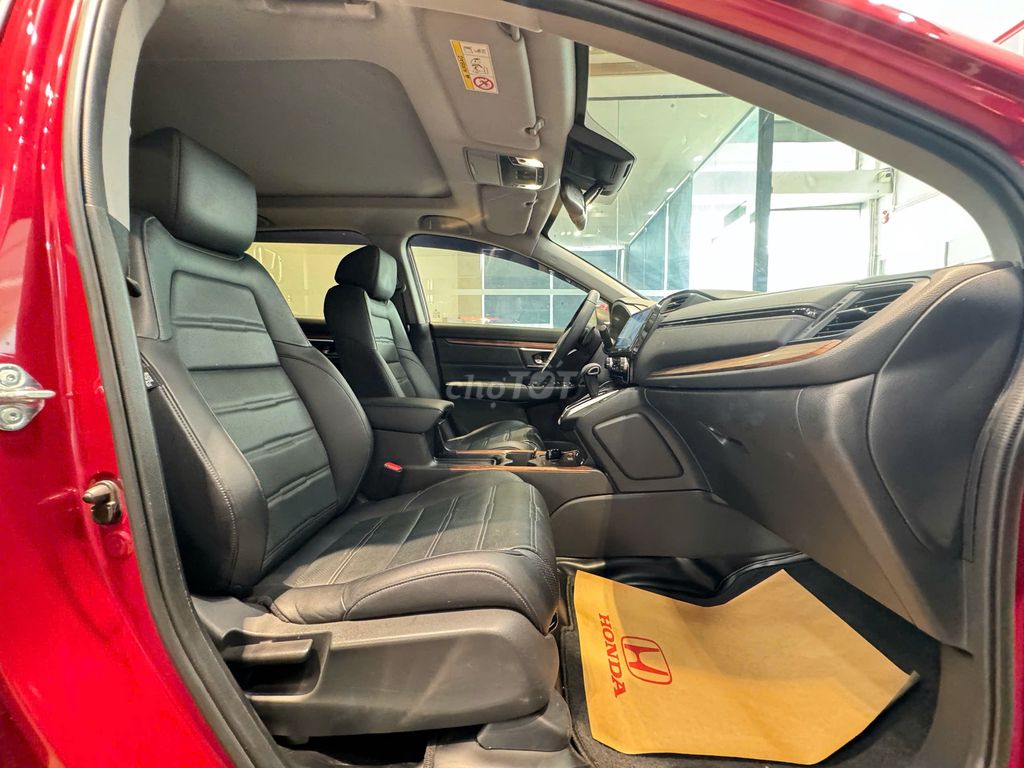 Honda CR-V 2022.Bản L.1 chủ chạy kỹ. Chỉ 25.000 km. Mua bán Ô tô tại Quận Bình Thạnh Tp Hồ Chí Minh được đăng bởi Honda ô tô Bình Dương  HCM hình 5