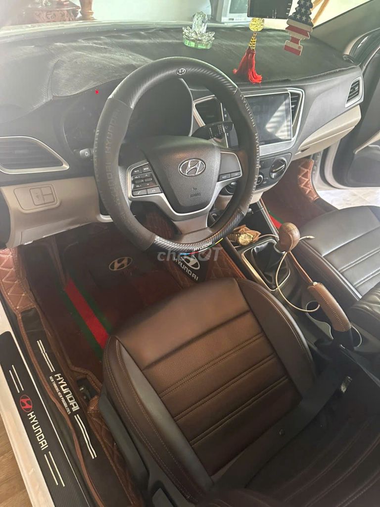 Hyundai Accent 2023 1.4 MT - 9000 km