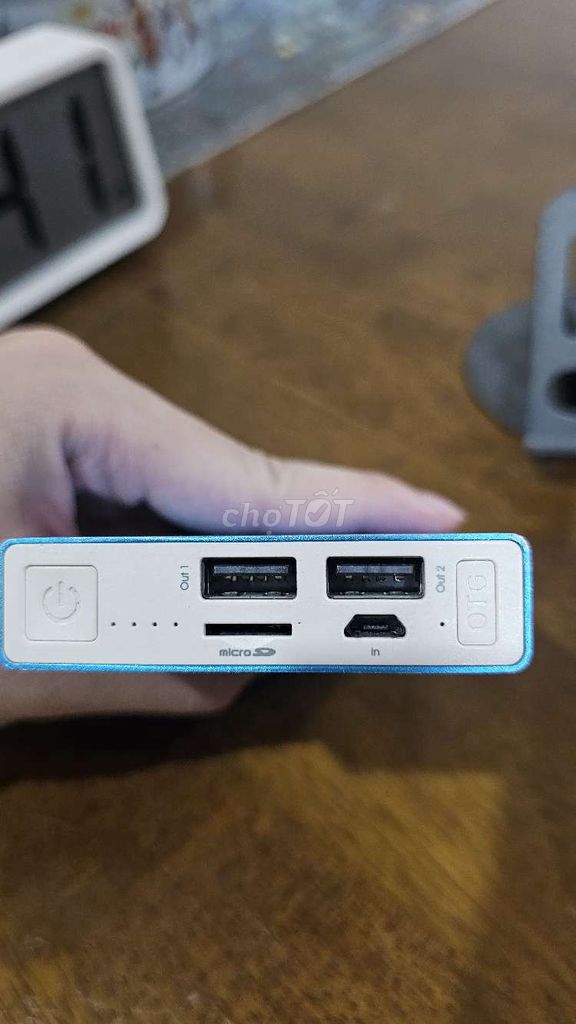 Sạc dự phòng 8200mAh có đầu đọc thẻ. Mua bán Phụ kiện (Màn hình, Chuột...) tại Quận Ba Đình Hà Nội được đăng bởi Dũng Nguyễn hình 1