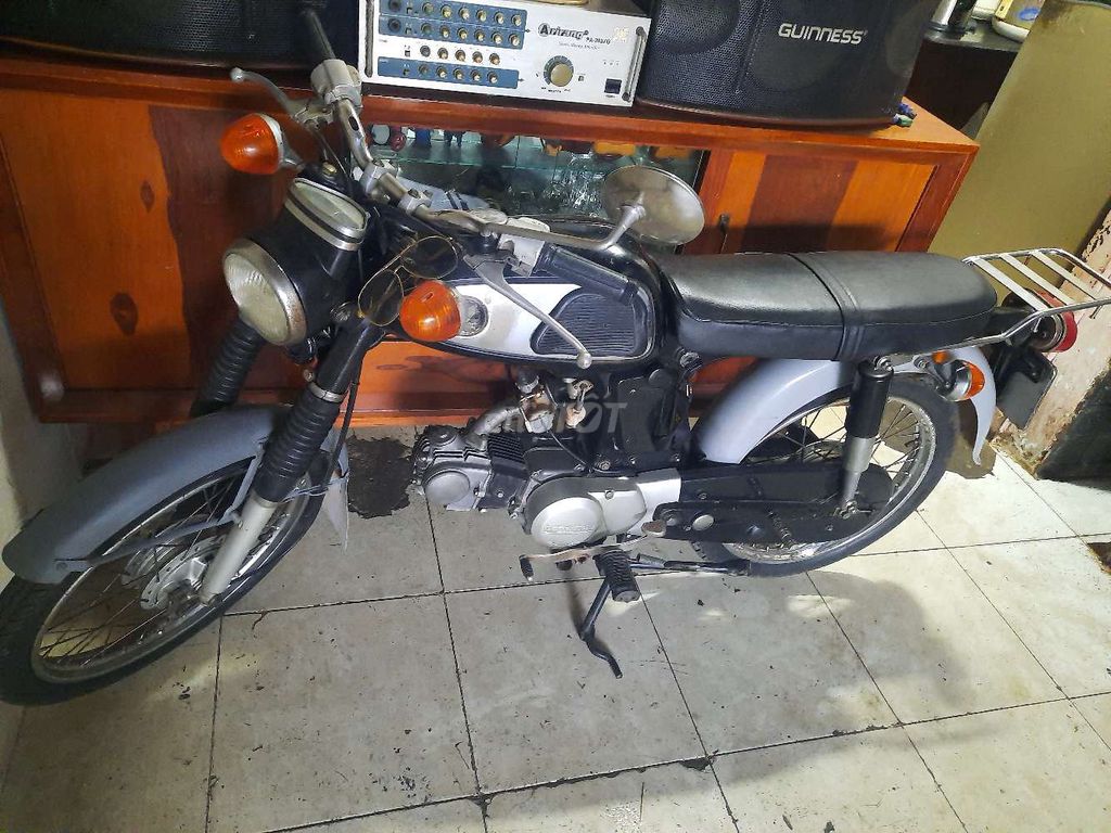 Honda 67, 1967, черный и серебристый
