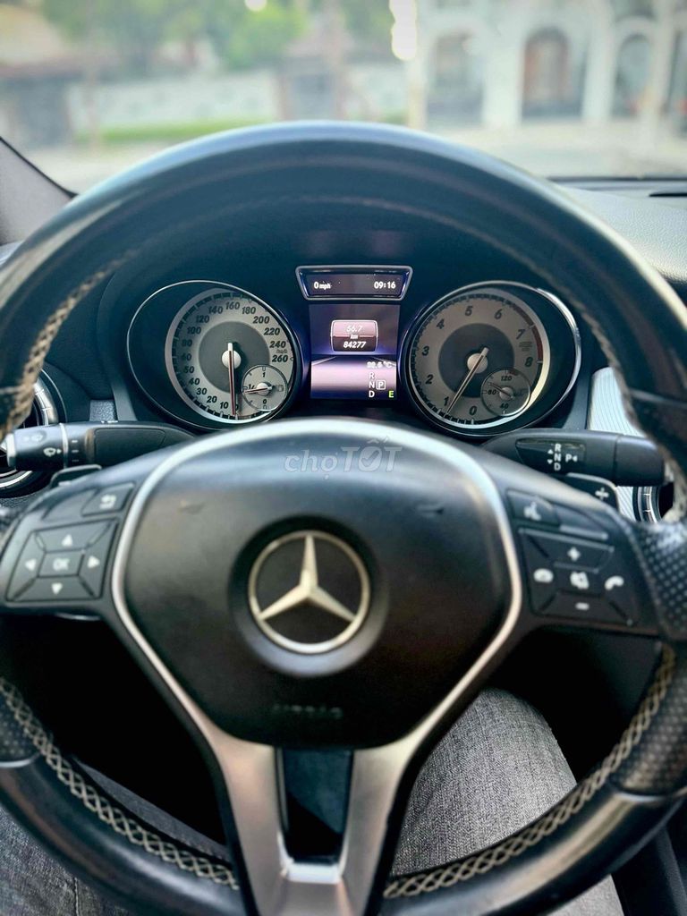 Mercedes CLA 200 đen 2015 Bstp. Mua bán Ô tô tại Quận Bình Tân Tp Hồ Chí Minh được đăng bởi Hoàng Tuấn hình 14