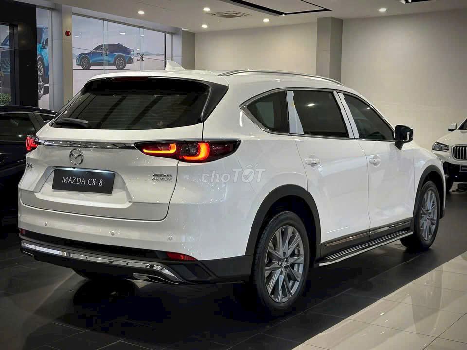 Mazda CX 8 2025 Premium 2.5 AT. Mua bán Ô tô tại Quận Bình Tân Tp Hồ Chí Minh được đăng bởi Khanh Lý hình 3