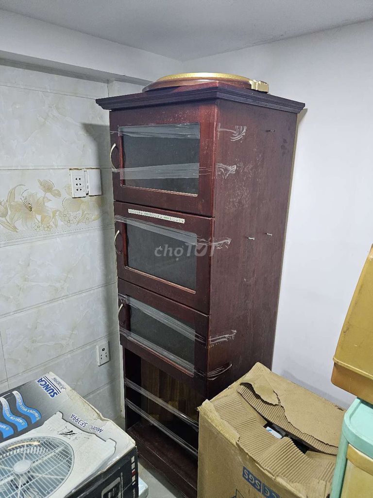 Nội thất gỗ đã qua sử dụng. Mua bán Bàn ghế tại Quận 11 Tp Hồ Chí Minh được đăng bởi Tuấn Thiện hình 1