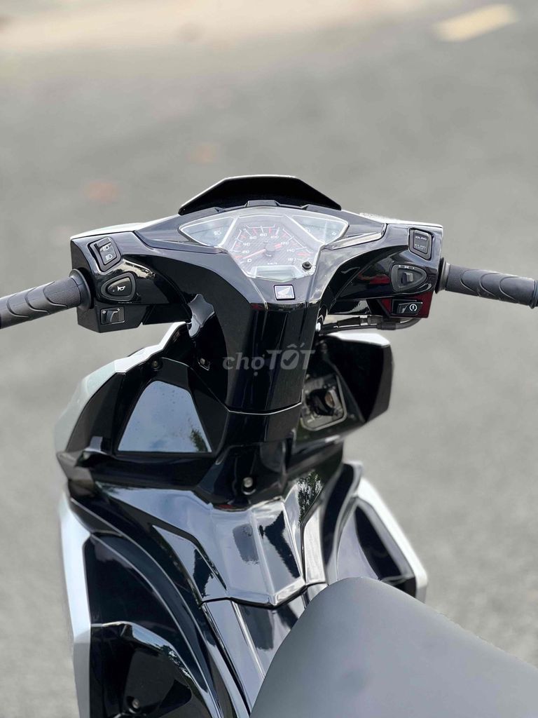 Airbalde 125cc Mix Bạc Porsche Leng Keng Có Góp🎉🎉🎉. Mua bán Xe máy tại Thành phố Biên Hòa Đồng Nai được đăng bởi Xe Máy Phát Đồng hình 9