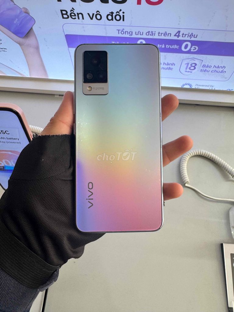 Vivo V21 5G Đa sắc Đã sử dụng. Mua bán Điện thoại tại Thành phố Thuận An Bình Dương được đăng bởi Tôm Tôm hình 1