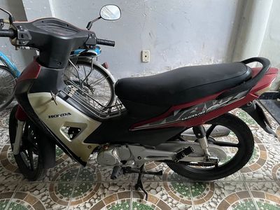 Honda Wave Đỏ, Bạc Xe số