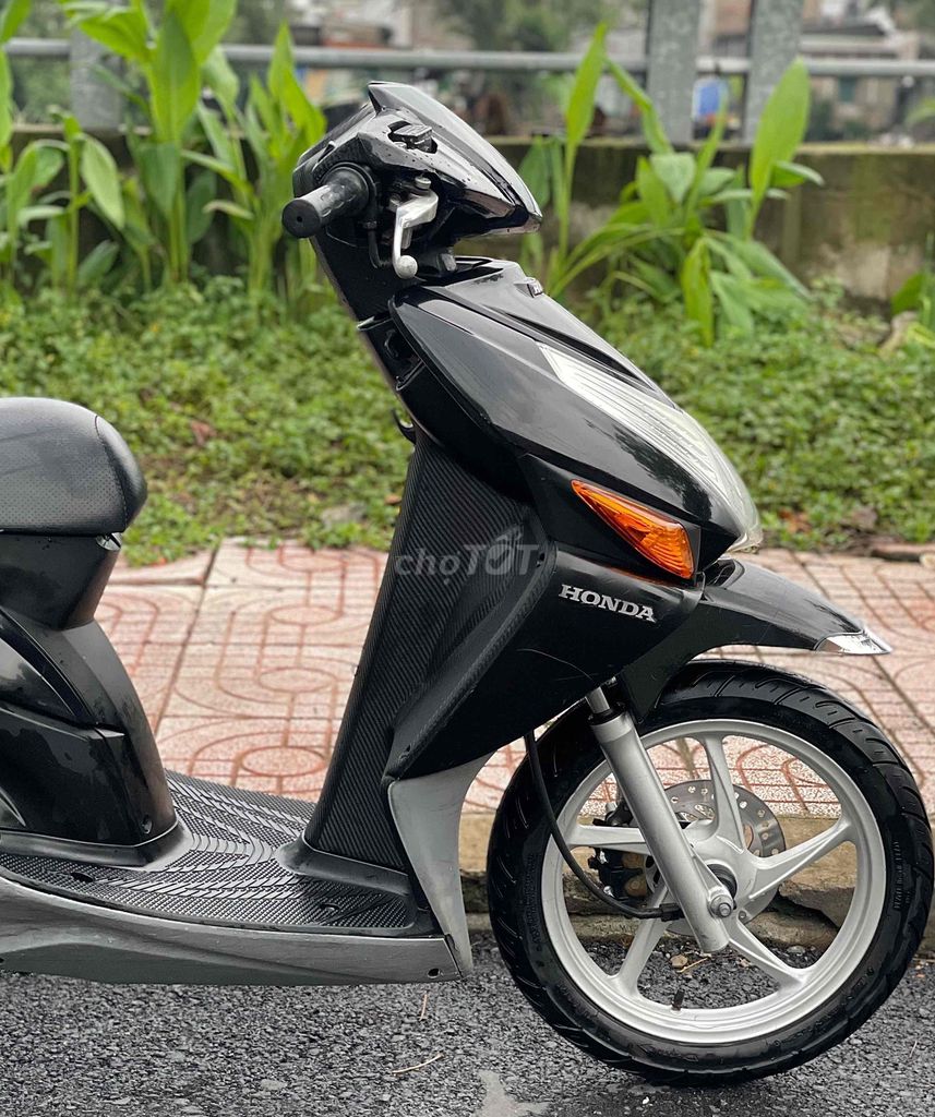 hỗ trợ AC đưa 6tr nhận xe về đi. Mua bán Xe máy tại Quận 8 Tp Hồ Chí Minh được đăng bởi thái hoàng hình 6