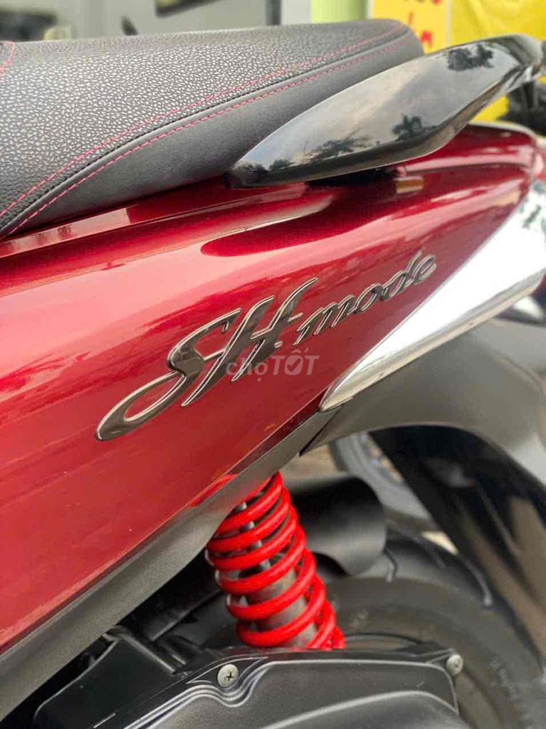 Honda SH Mode 2019 ABS Đỏ 22000 km. Mua bán Xe máy tại Quận Ninh Kiều Cần Thơ được đăng bởi CHXM Tân Liên Hưng 2 hình 8