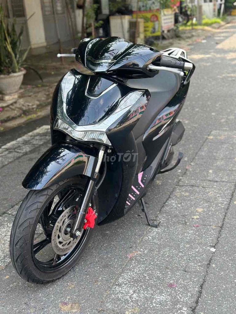 Хонда SH 150 АБС черная