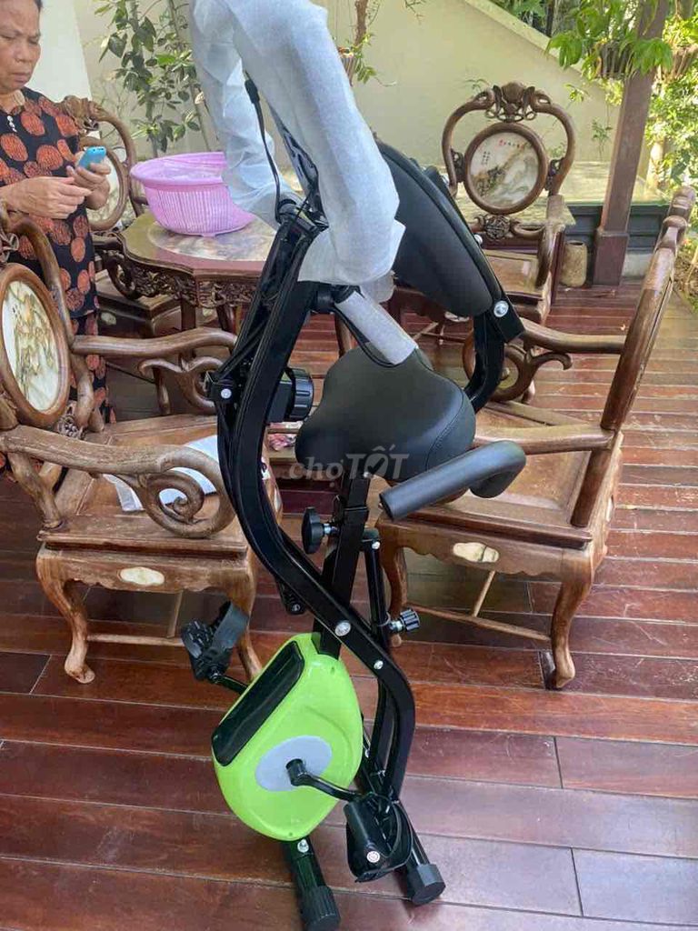 Cần thanh lý xe đạp tập thể thao tại chỗ KSA88