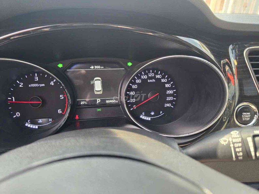 Kia Sedona 2.2 DAT LUXURY 2021 - 80000km. Mua bán Ô tô tại Quận Bình Tân Tp Hồ Chí Minh được đăng bởi Lê Văn hình 11