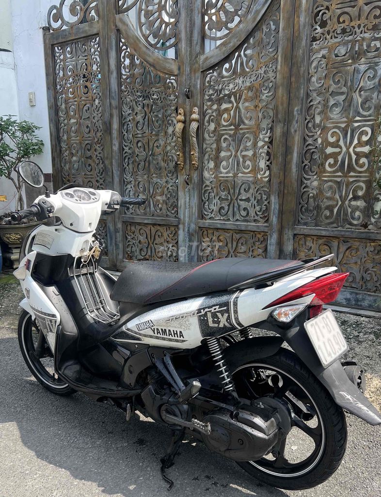 yamaha novo 4 đk 2011 xe đẹp máy móc êm giá tốt. Mua bán Xe máy tại Thành phố Thuận An Bình Dương được đăng bởi Nguyễn hảo hình 5