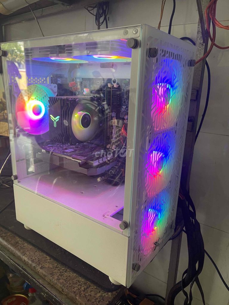 Máy tính để bàn Xeon 1230 v3 16GB 22 inch Trắng. Mua bán Máy tính để bàn tại Thành phố Qui Nhơn Bình Định được đăng bởi linh hình 1