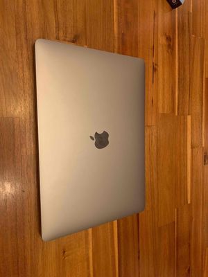 Bác macbook pro 2020 13 inch,8gb Ram