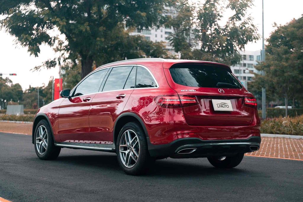 LONG ANH AUTO về Mercedes GLC300 4Matic 2019. Mua bán Ô tô tại Quận 7 Tp Hồ Chí Minh được đăng bởi LongAnh AuTo  hình 20