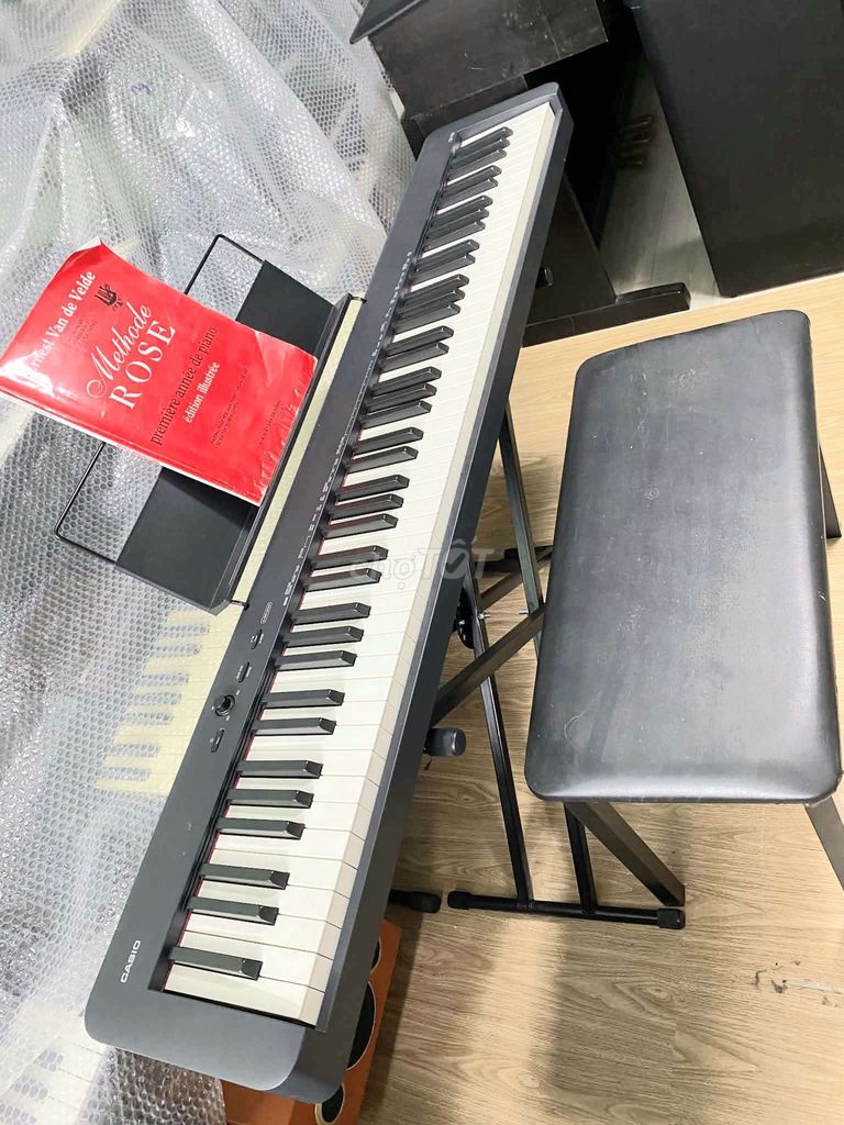Đàn piano điện Casio Âm thanh chân thực. Mua bán Nhạc cụ tại Quận 1 Tp Hồ Chí Minh được đăng bởi Tran huy hình 1