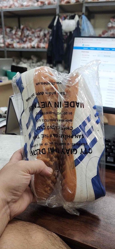 Giày CP-124C size 42. Mua bán Giày dép tại Huyện Nhà Bè Tp Hồ Chí Minh được đăng bởi Lê Tuấn hình 1
