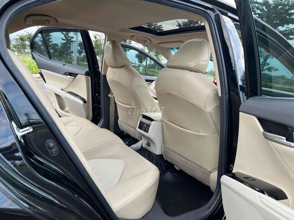 Toyota Camry 2021 2.5Q đen VIP 1 chủ tuyệt đẹp. Mua bán Ô tô tại Thành phố Thủ Đức Tp Hồ Chí Minh được đăng bởi Mr Điệp  hình 14