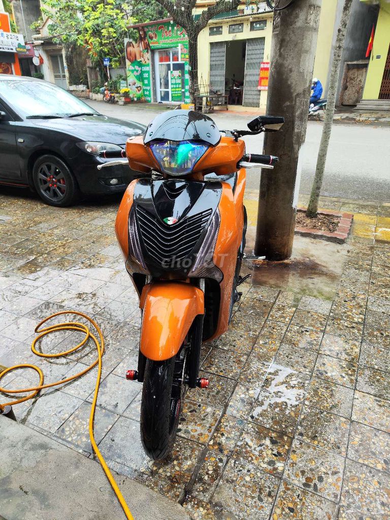 Shark 125 lên SH. Mua bán Xe máy tại Thành phố Bắc Ninh Bắc Ninh được đăng bởi Nguyễn Thịnh hình 4