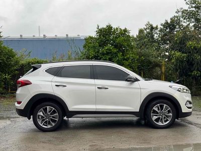 Hyundai Tucson 2018 2.0 xăng ĐB 45.500 km