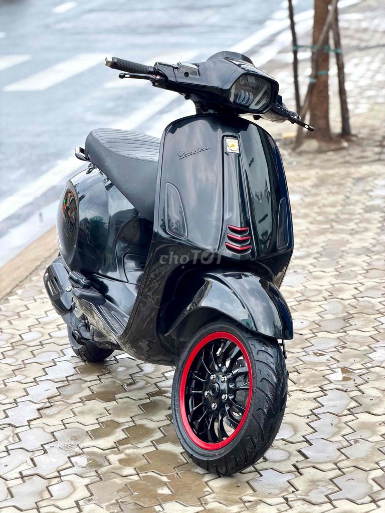 Piaggio Sprint 150 куб. см 2016, черный, полный крой, суперкенг
