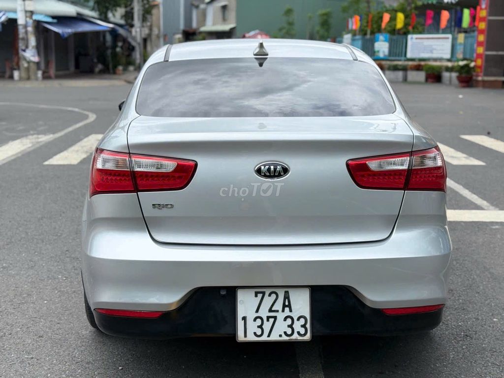 Kia Rio 2015 1.4 AT Số tự động Sedan - 87000 km. Mua bán Ô tô tại Thành phố Dĩ An Bình Dương được đăng bởi Phương Trâm  hình 6