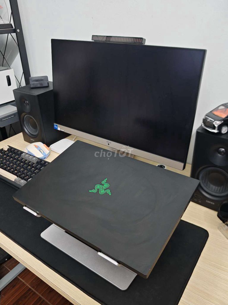Razer Blade 15 i7-9750H 15.6 inch 16GB/256GB. Mua bán Laptop tại Quận 12 Tp Hồ Chí Minh được đăng bởi Hoang hình 1