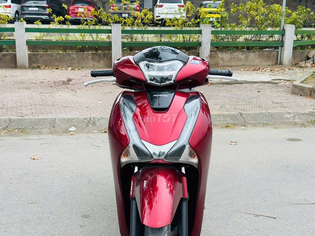 HONDA SH VIỆT 125 ABS ĐỎ MẬN CHÍNH CHỦ BÁN. Mua bán Xe máy tại Quận Bắc Từ Liêm Hà Nội được đăng bởi Minh Trí hình 5