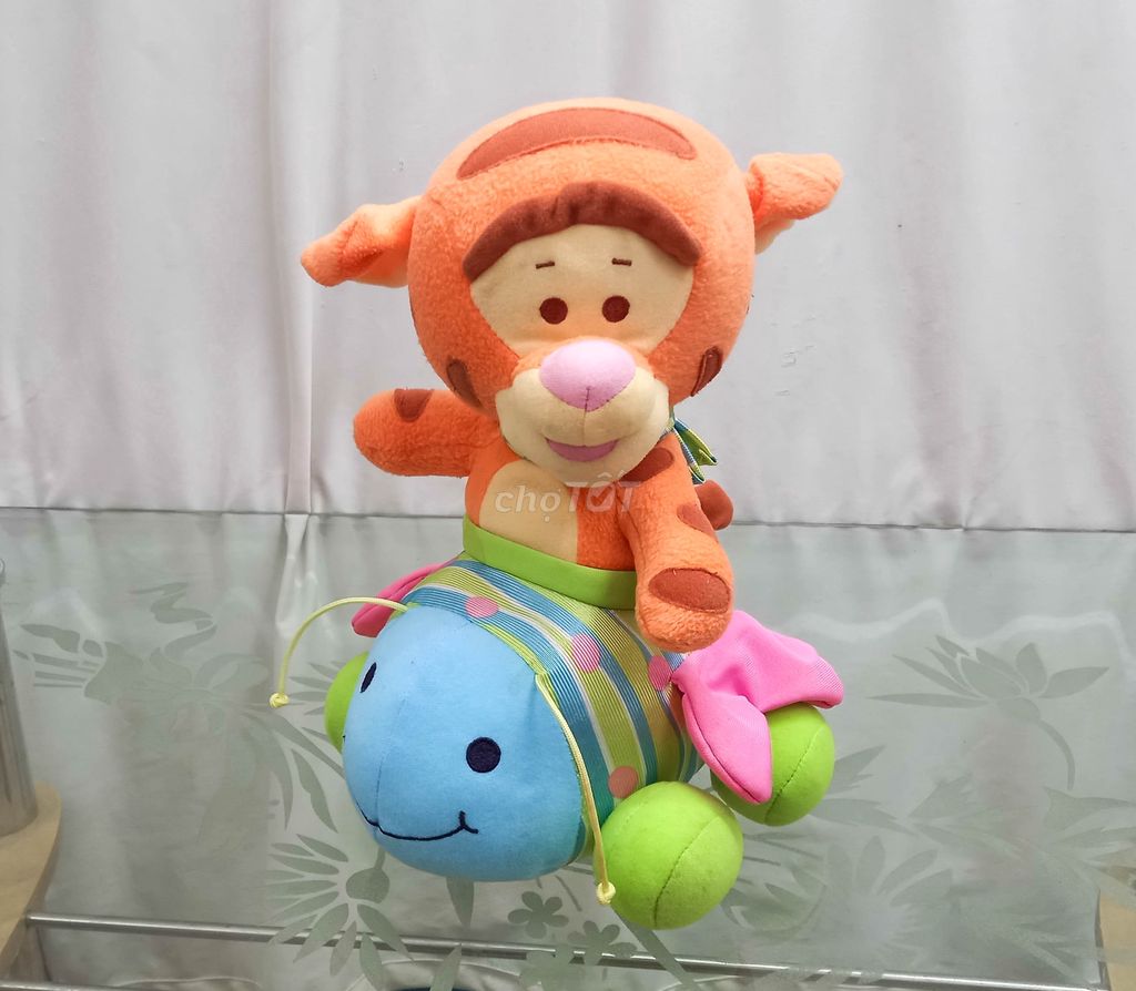 Thú bông Tigger cỡi bọ có rung Fisher Price (Mỹ)