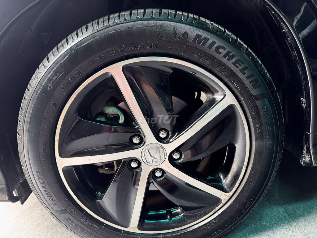 Honda HR-V 2019 L - 6602 km. Mua bán Ô tô tại Thành phố Biên Hòa Đồng Nai được đăng bởi Nguyễn Đức Khải hình 6