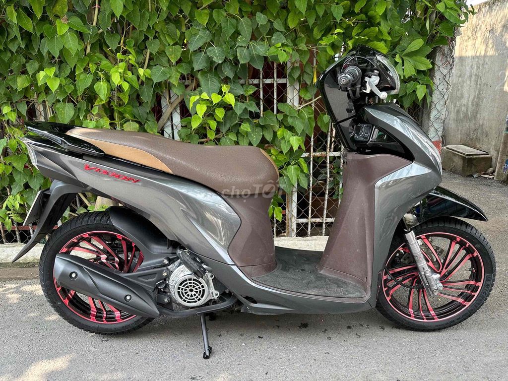 Honda Vision 2019 Smartkey в отличном состоянии 90%