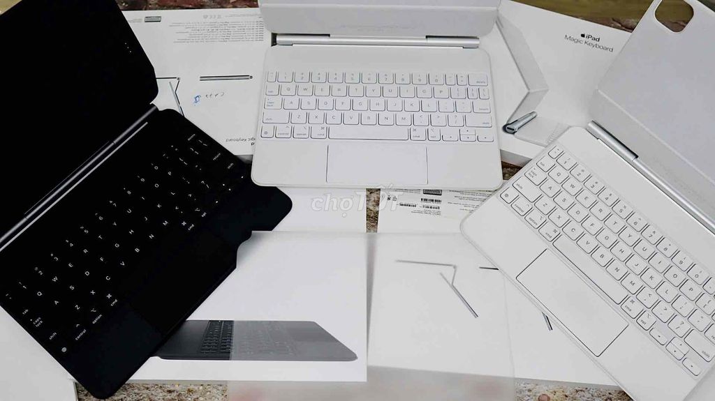 Bàn phím magic keyboard 11in chính hãng hàng lướt