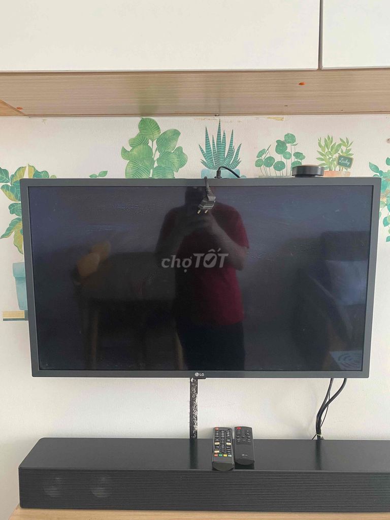 Tivi LG màu Đen. Mua bán Tivi, Âm thanh tại Thành phố Dĩ An Bình Dương được đăng bởi Hoàng Thị Minh hình 1