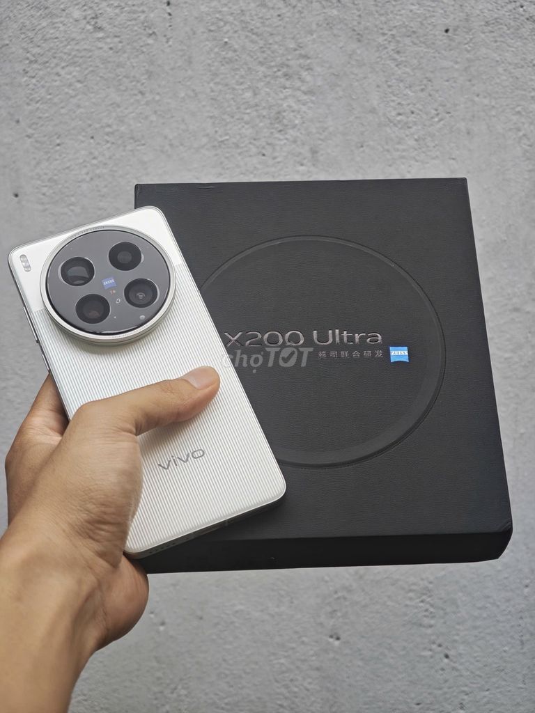 Vivo X200 Ultra 12GB/256GB Fullbox Pin 100 Sạc Ít. Mua bán Điện thoại tại Quận Bình Thạnh Tp Hồ Chí Minh được đăng bởi Dragon Tech Lab hình 1