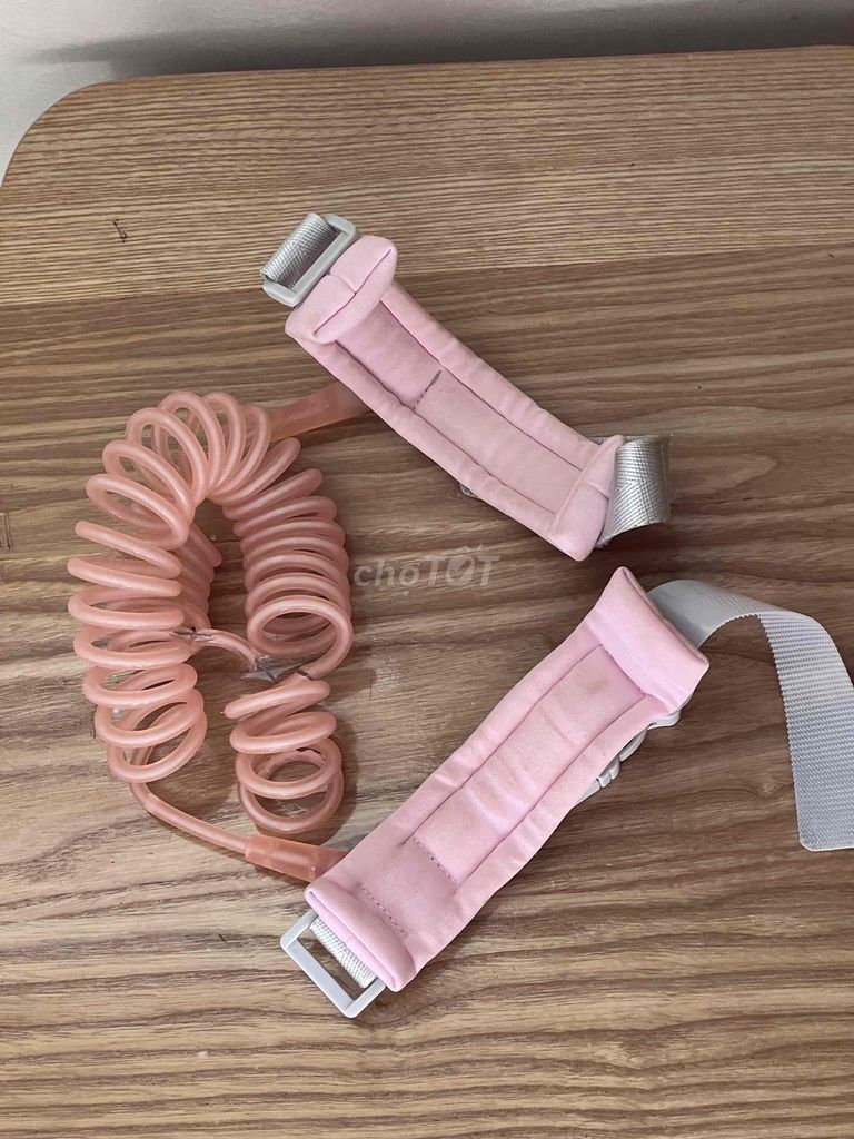 Dây dắt trẻ em Hồng Vải, nhựa. Mua bán Mẹ và bé tại Quận Nam Từ Liêm Hà Nội được đăng bởi Bánh Bột lọc hình 1