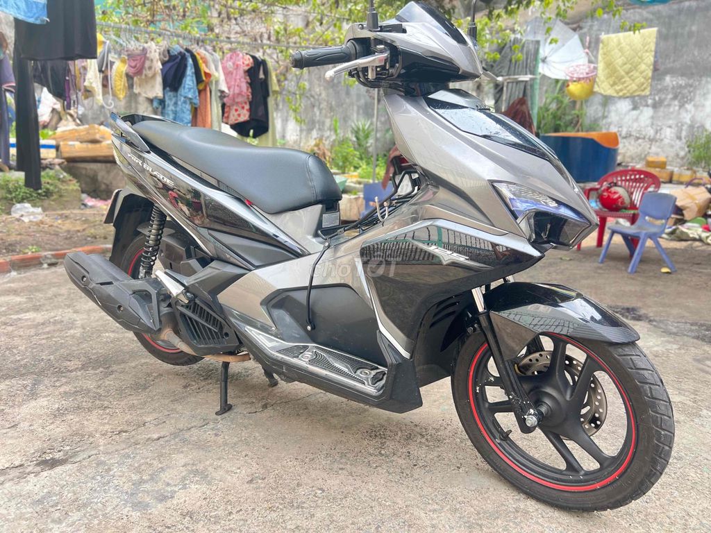 xe ab siêu đẹp chính chủ ký mua bán đi 30 ngàn km. Mua bán Xe máy tại Thành phố Thủ Dầu Một Bình Dương được đăng bởi lê thành  hình 1