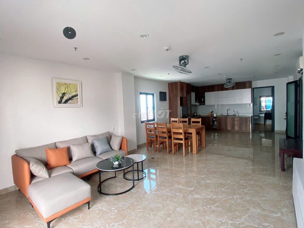 Căn penthouse 90m2 full nội thất có ban công view biển – mỹ an