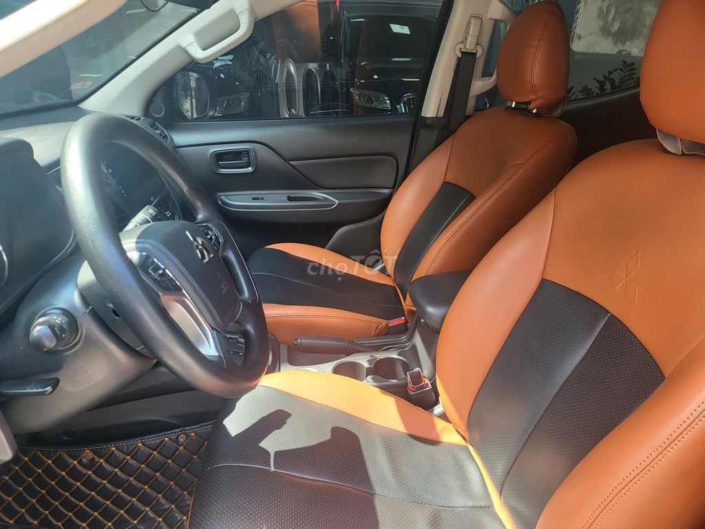 Mitsubishi Triton 2021 4x2 AT Mivec - 8000 km. Mua bán Ô tô tại Quận Tây Hồ Hà Nội được đăng bởi mr đạt hình 6