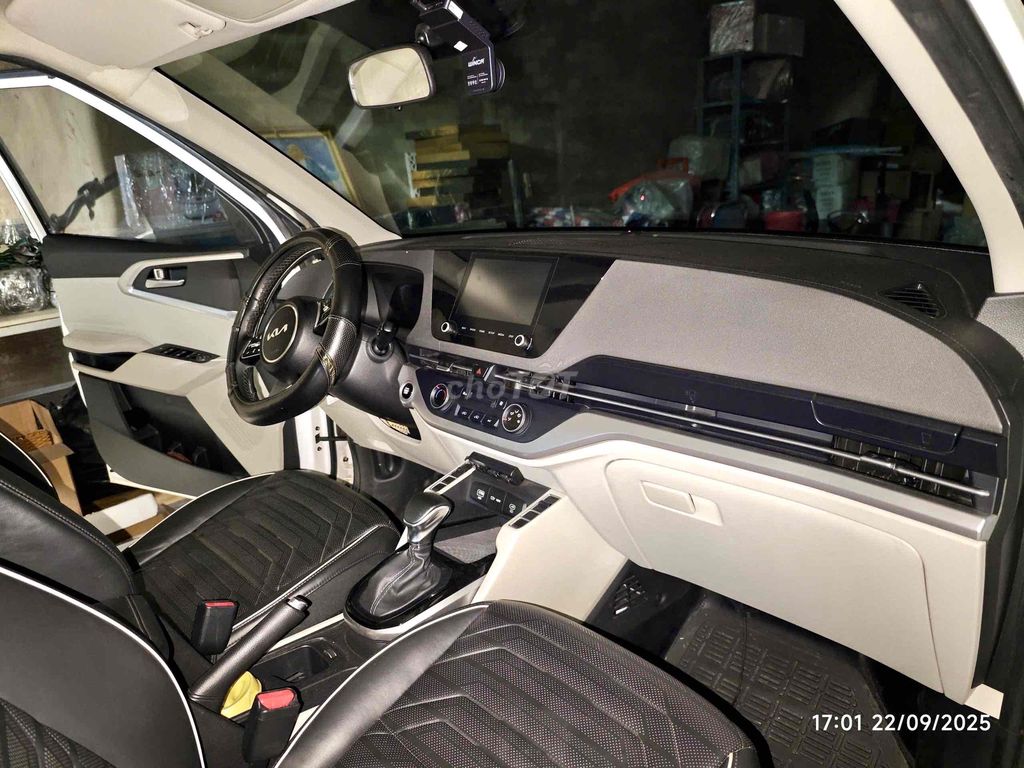 Kia Carens 1.5G IVT giá chốt 520 không TL. Mua bán Ô tô tại Thành phố Thuận An Bình Dương được đăng bởi Quỳnh hình 5