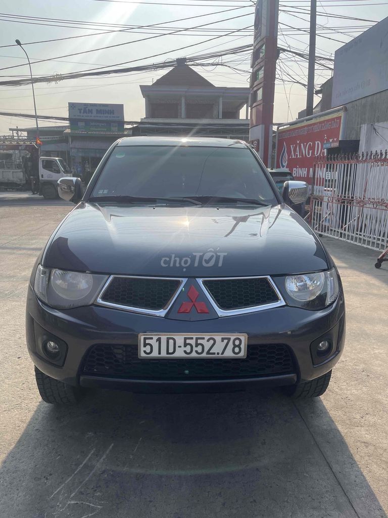 Mitsubishi Triton 2009 photo 2