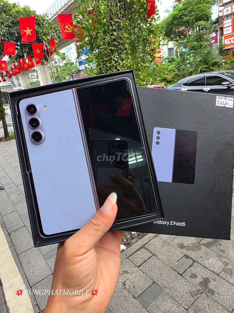 Samsung Z Fold5 5G 512GB BẢN SSVN 2 SIM FULBOX 99%. Mua bán Điện thoại tại Quận Đống Đa Hà Nội được đăng bởi HƯNG PHÁT Mobile hình 1