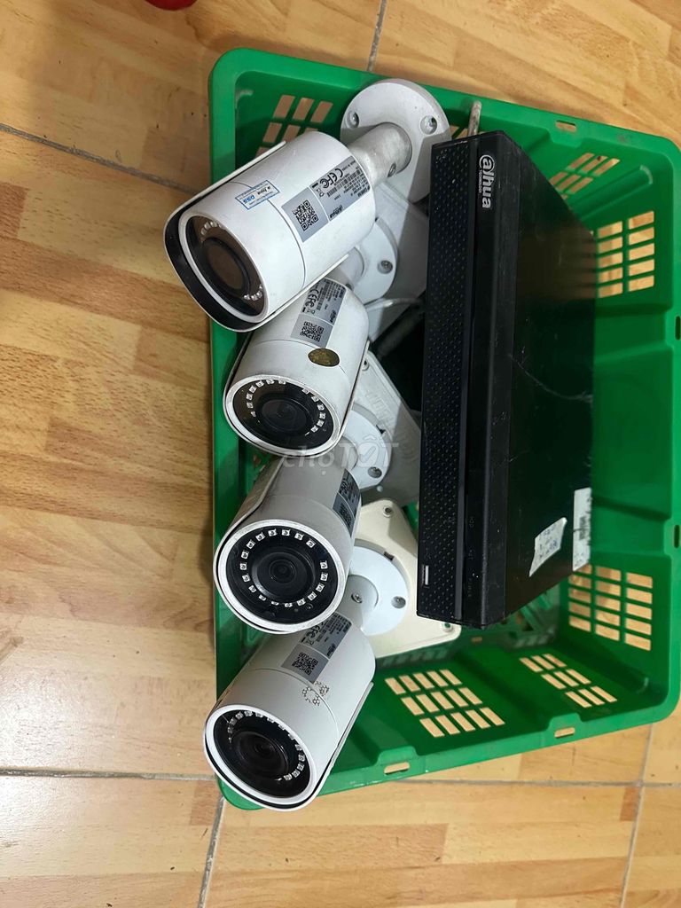 Camera Dahua hồng ngoại nhìn đêm. Mua bán Máy ảnh, Máy quay tại Quận Hà Đông Hà Nội được đăng bởi Hằng Trần hình 1