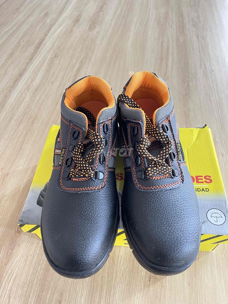 giày bảo hộ nam size 41 mới 100%. Mua bán Giày dép tại Quận Liên Chiểu Đà Nẵng được đăng bởi YAME STORE hình 3