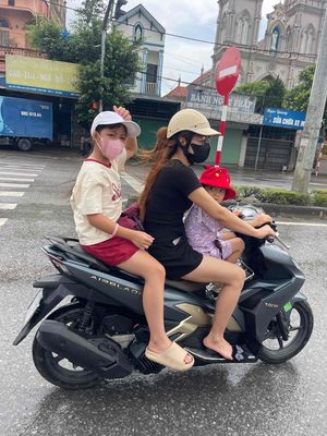 xe gia đình đi còn giữ như mới .... Mua bán Xe máy tại Huyện Thanh Liêm Hà Nam được đăng bởi Mai tiến phong