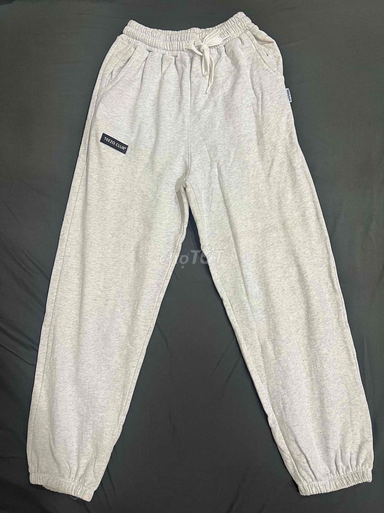 TEEZO.CLUB Quần jogger Vải nỉ Xám Unisex. Mua bán Quần áo tại Thành phố Dĩ An Bình Dương được đăng bởi Tuyền chu hình 1