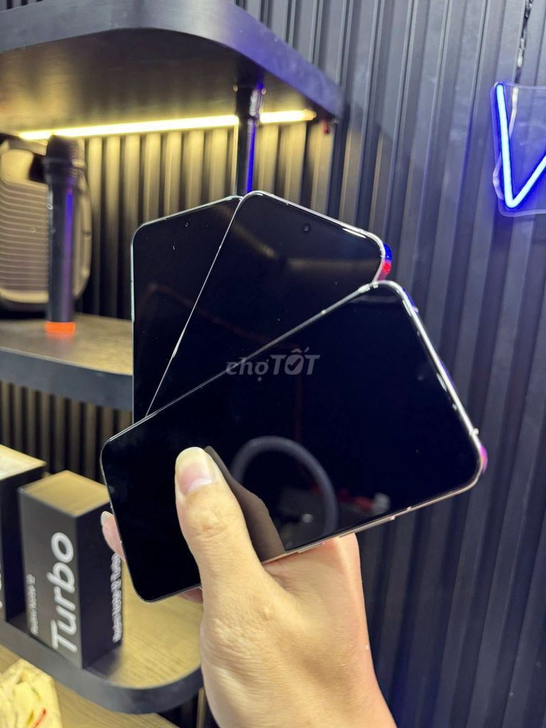 Xiaomi 14 5G Snapdragon 8 Gen 3 LikeNew | Trả Góp. Mua bán Điện thoại tại Quận Gò Vấp Tp Hồ Chí Minh được đăng bởi Vio Store hình 2