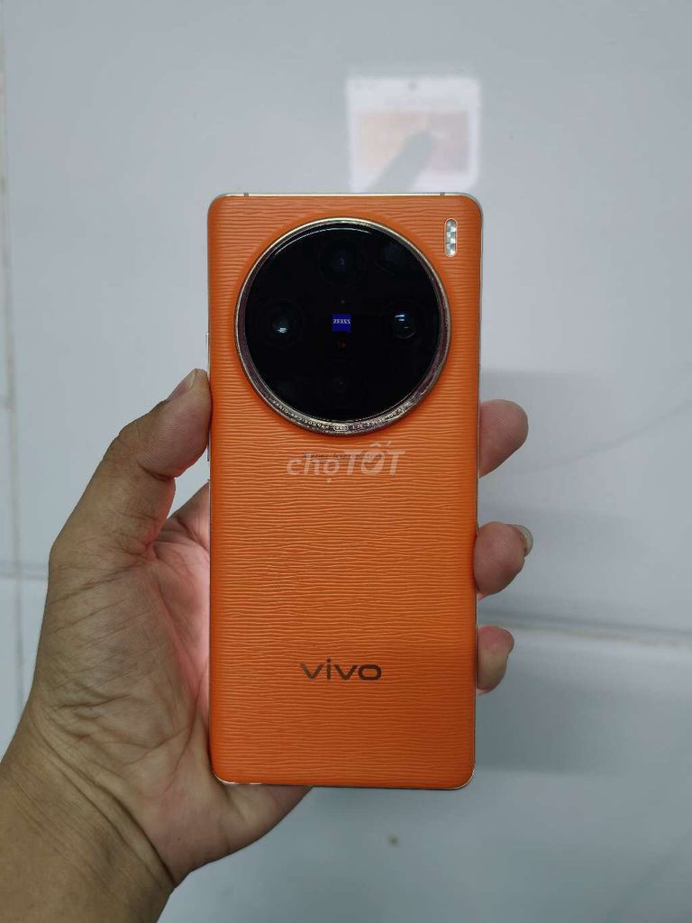 Vivo X100 Pro 16GB 256GB Cam 92%. Mua bán Điện thoại tại Quận Bình Tân Tp Hồ Chí Minh được đăng bởi Nguyễn Thanh hình 1